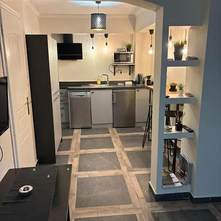 Tan Luxury Daire